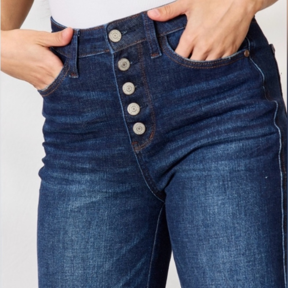 Judy Blue Designer Full Size High Waist Button-Fly Straight Jeans